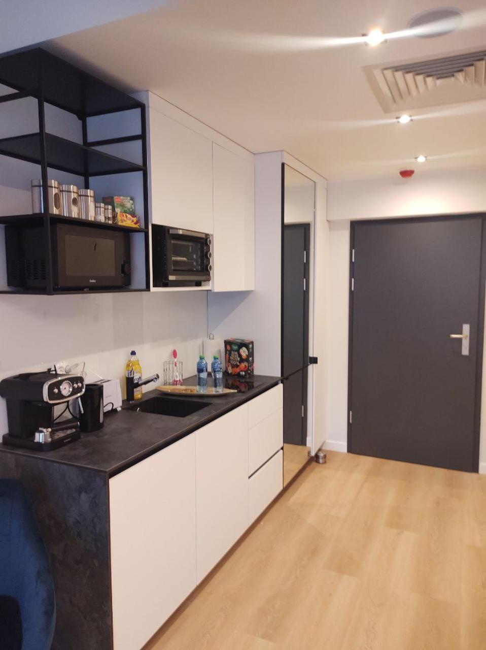 Totu Today-Plac Wolnosci 6 Apartamenty, Faktura Vat, Self Check-In Познань Экстерьер фото